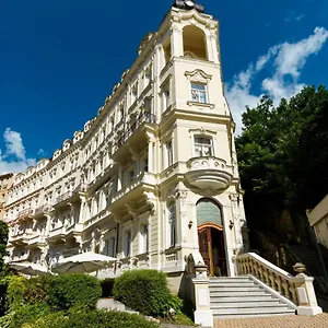 Anglický Dvůr **** Karlovy Vary