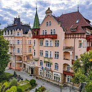 Lazensky Smetana Hotell