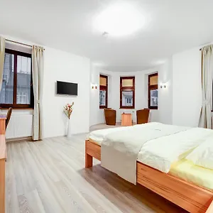 Královská Cesta 3* Brno